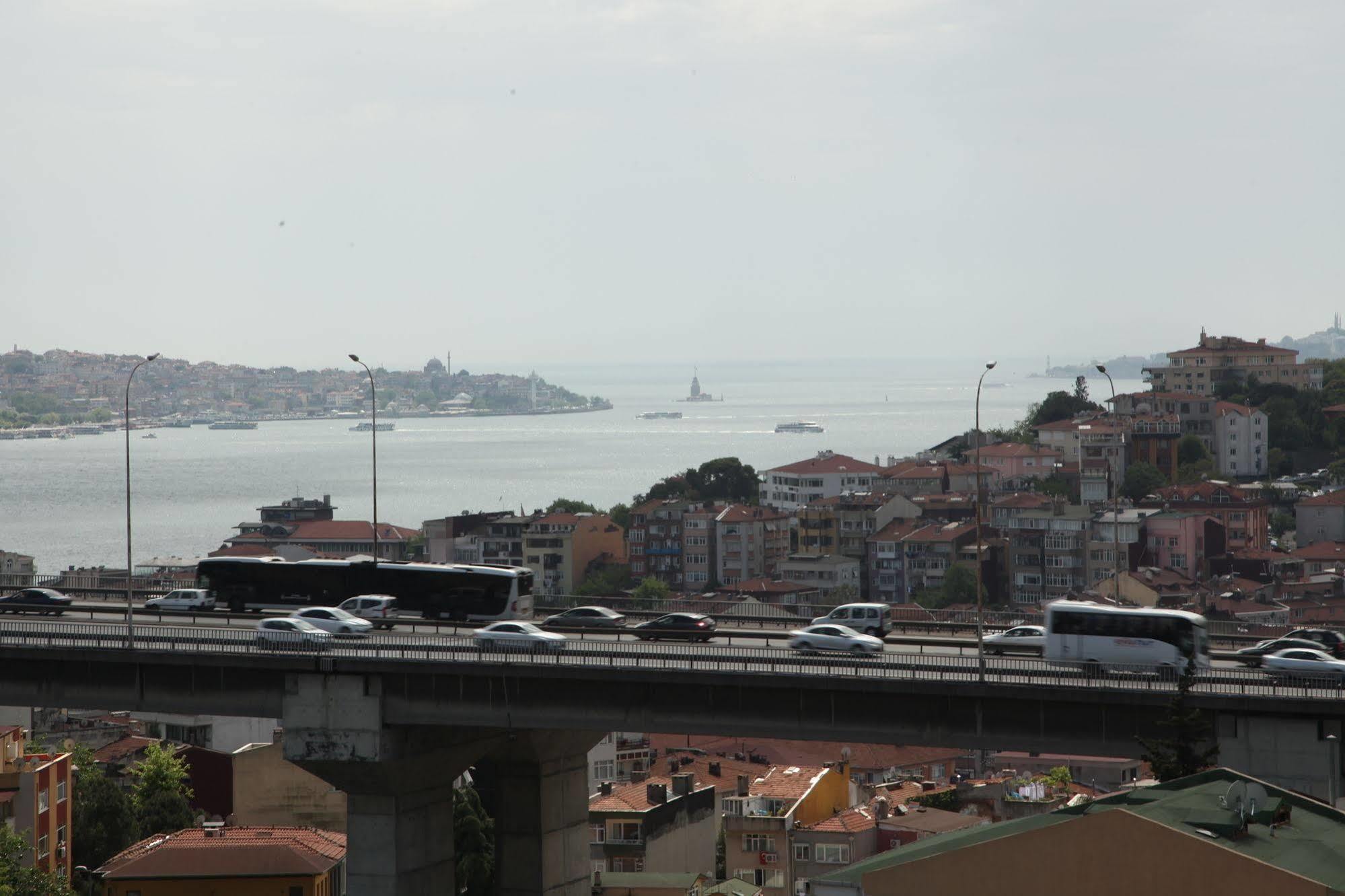 Yesim Suites Istanbul Exterior foto