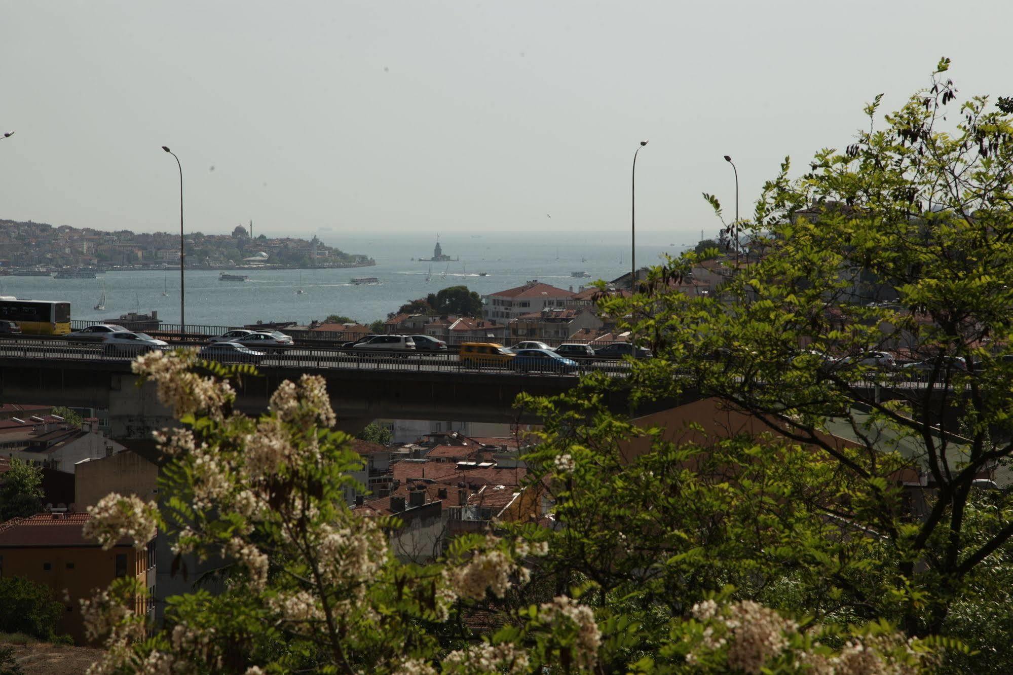 Yesim Suites Istanbul Exterior foto